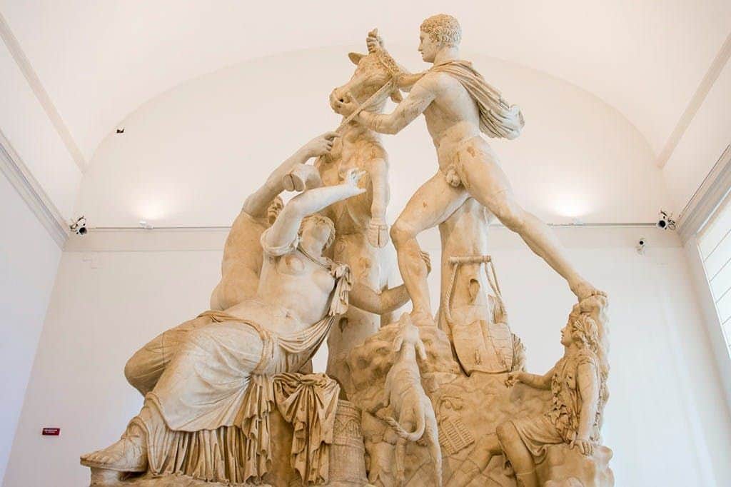 National Archaeological Museum of Naples: Fast Track ticket + Digital Audioguide Inside museum