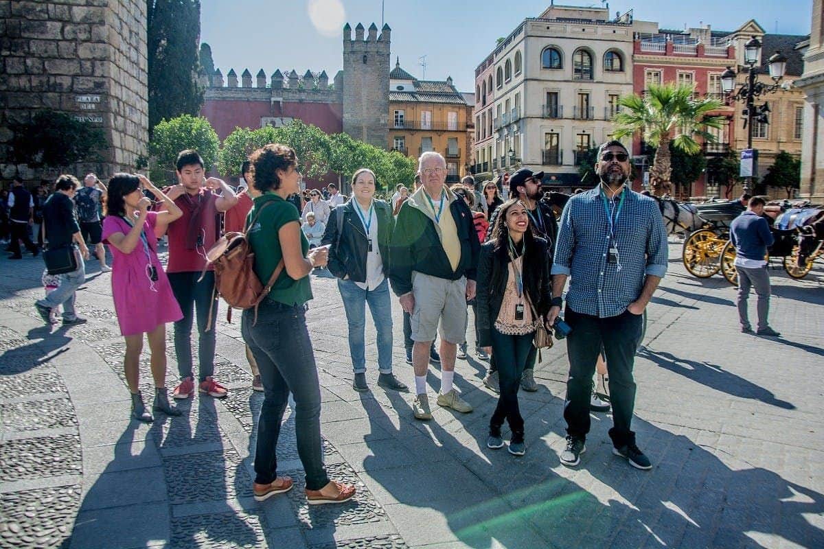 Royal Alcázar of Seville: Fast Track Ticket + Small Group Guided Tour Alcázar