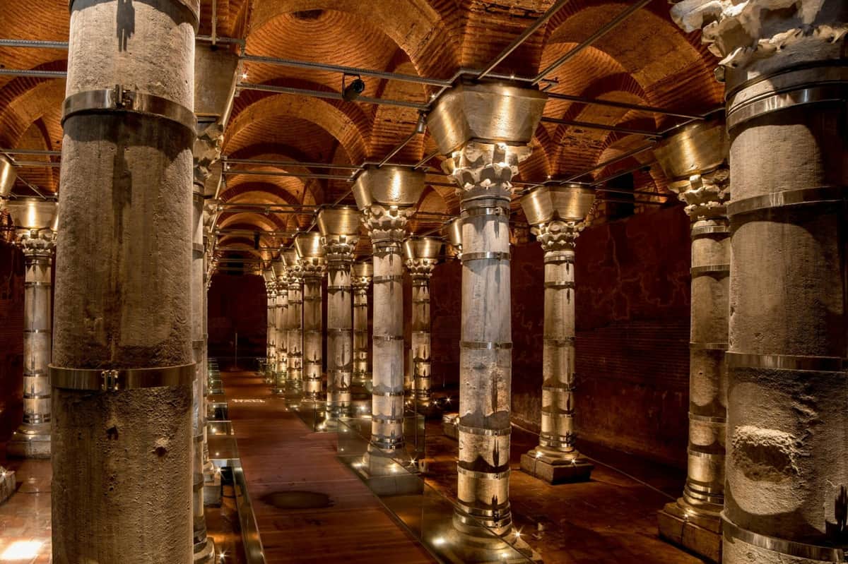 Theodosius Cistern: Skip The Line Ticket Serefiye interior