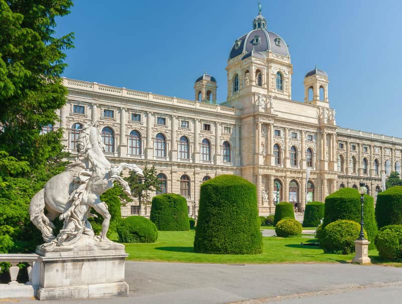 Kunsthistorisches Museum & Imperial Treasury: Skip The Line Kunsthistorisches Museum & Imperial Treasury: Skip The Line