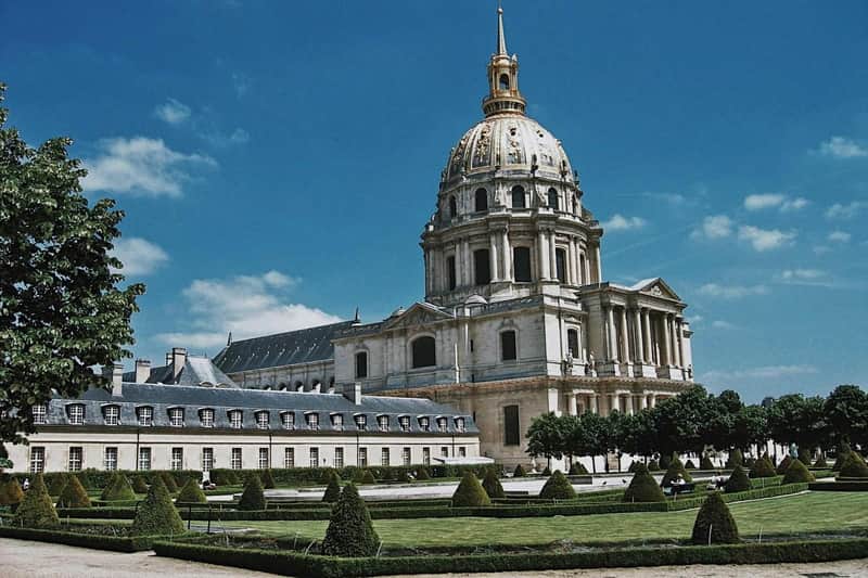 Musée de l'Armée-Les Invalides: Introduction to World Wars I & II - Small Group