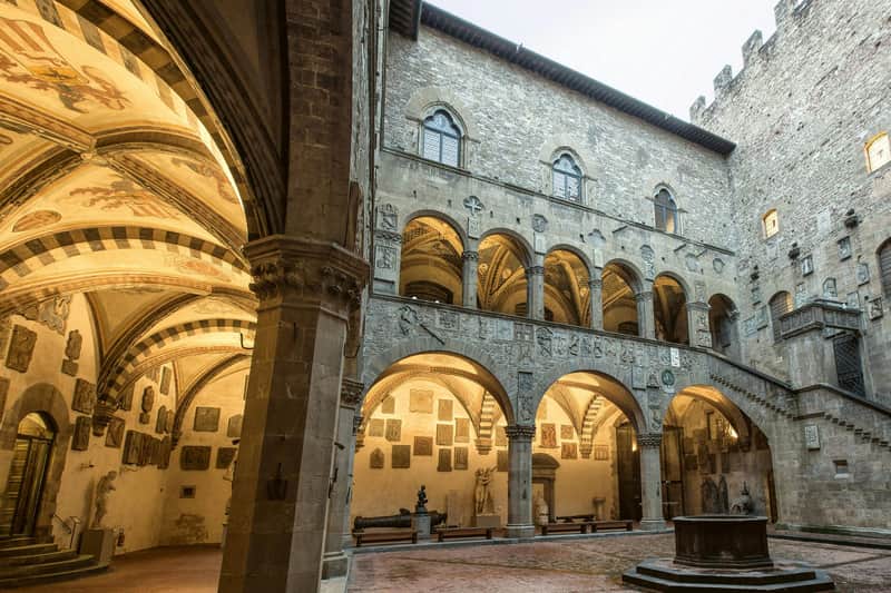 Florence: Guided City Tour + Museo Nazionale del Bargello Skip The Line Entry