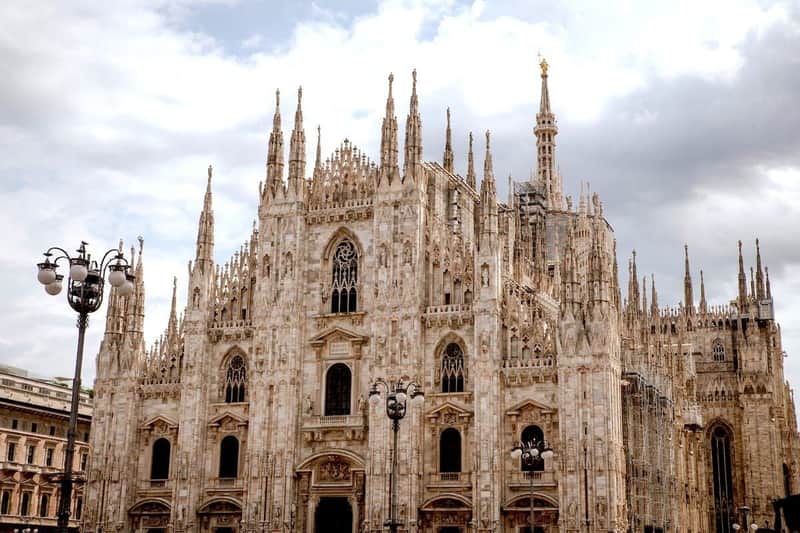 Duomo di Milano: Guided Tour + Rooftop Access Duomo di Milano: Guided Tour + Rooftop Access