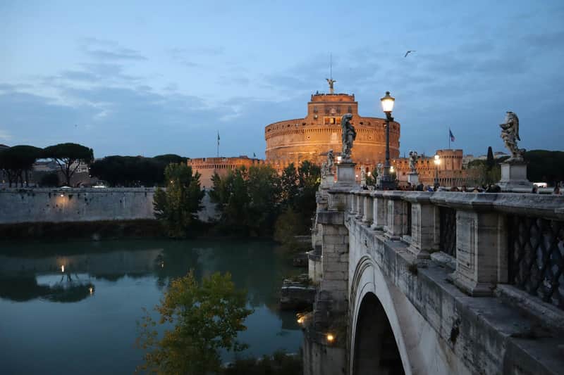 Castel Sant'Angelo: Guided Tour + Skip The Line Ticket Castel Sant'Angelo: Guided Tour + Skip The Line Ticket