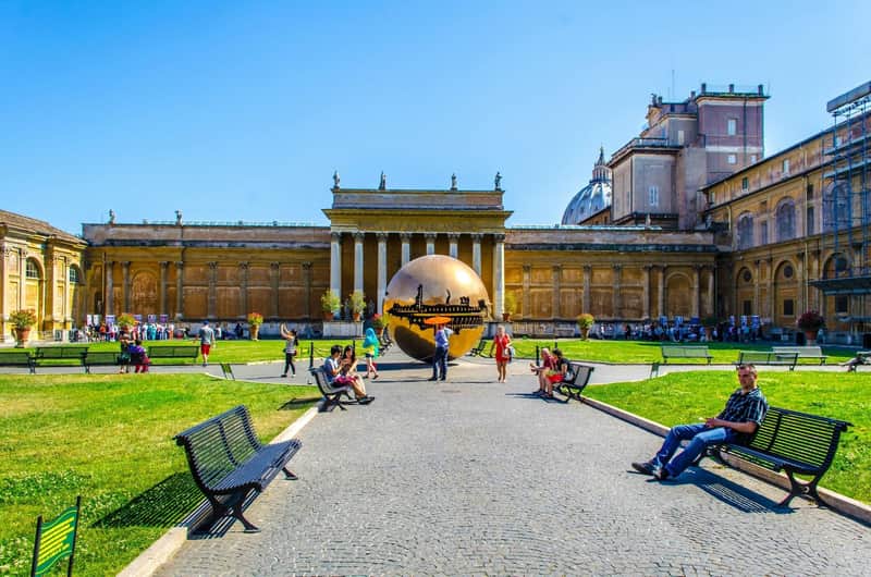 Vatican Museums & Sistine Chapel: Guided Tour