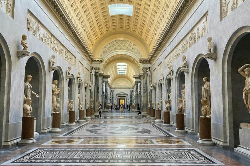 Vatican Museums & Sistine Chapel: Guided Tour + Priority Entry