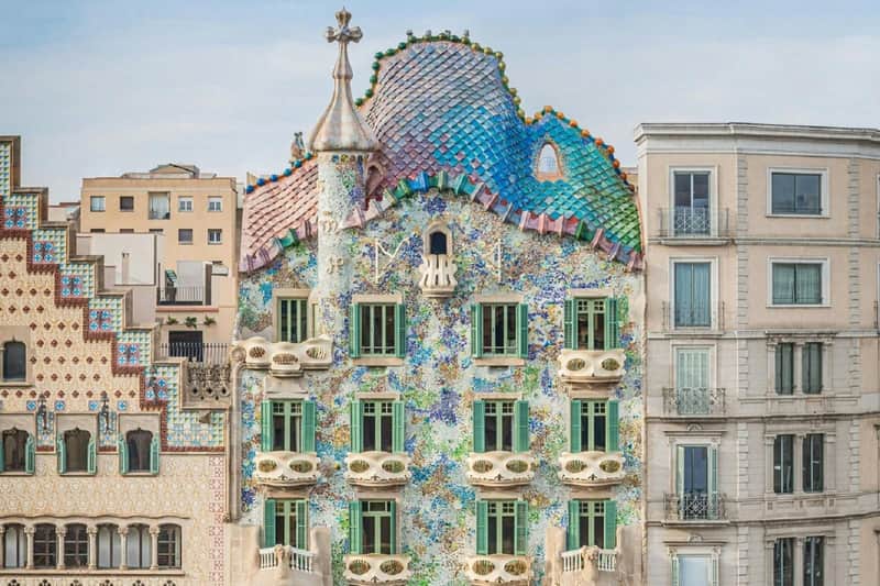 Casa Batlló: Fast Track Ticket + Guided Tour