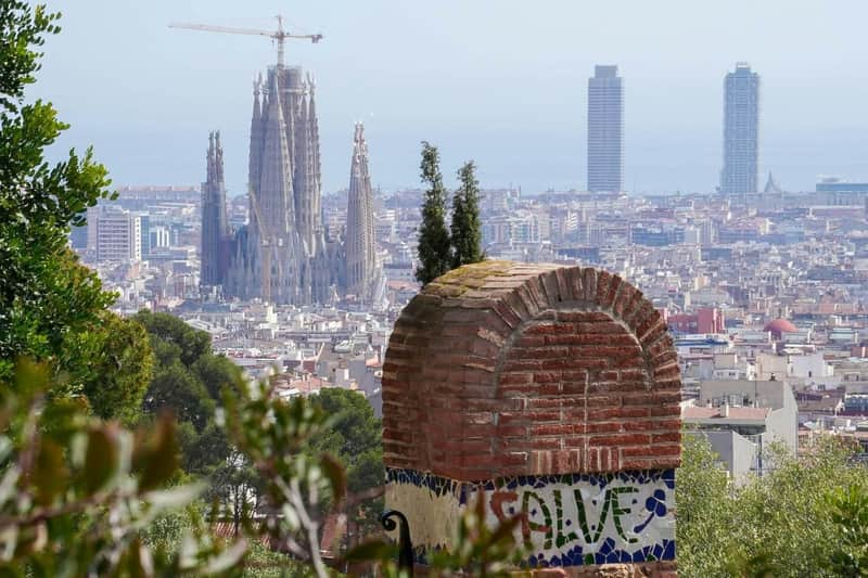 Park Güell & Sagrada Familia: Fast Track Ticket + Guided Tour + Tower Access Park Güell & Sagrada Familia: Fast Track Ticket + Guided Tour + Tower Access