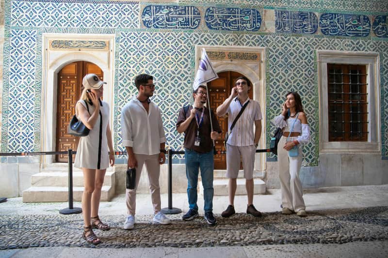 Topkapi Palace: Skip The Line Ticket + Audio Guide + Bosphorus Cruise